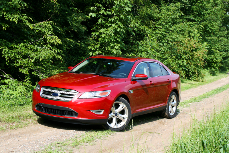 Illustration for article titled 2010 Ford Taurus SHO: First Drive